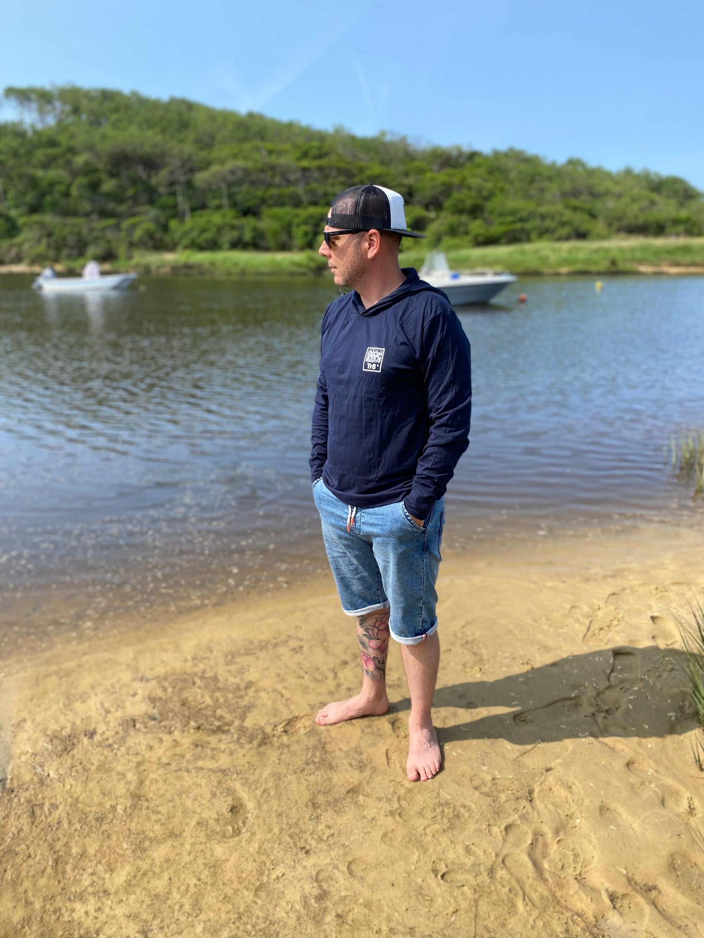 Hoodie Tr8 manches longues et capuche